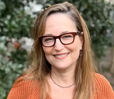 Jennifer Goldsmith Locke